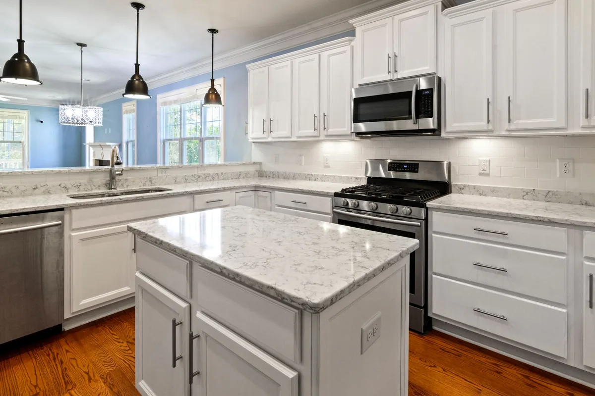 Filth & Squalor Cleanup in Alpine, NJ